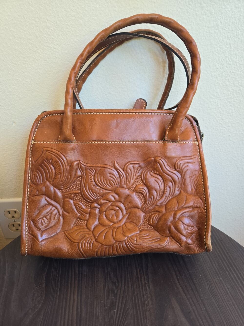 Patricia Nash Tooled Paris Leather Twisted Rope Handles Embossed Bag 10x8x4.5